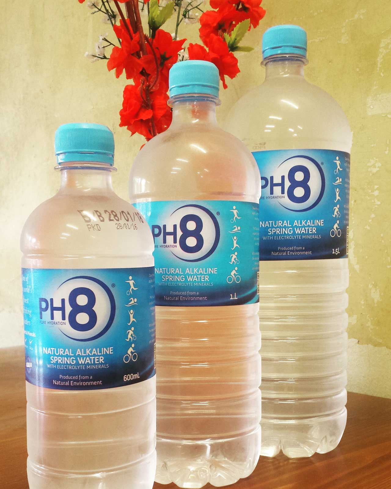 PH8 Natural Alkaline Water - FineWaters
