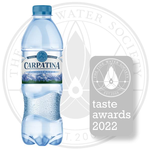 Вода которая меняет вкус. Бутылка которая меняет вкус воды. Alps Water вкус laiska.